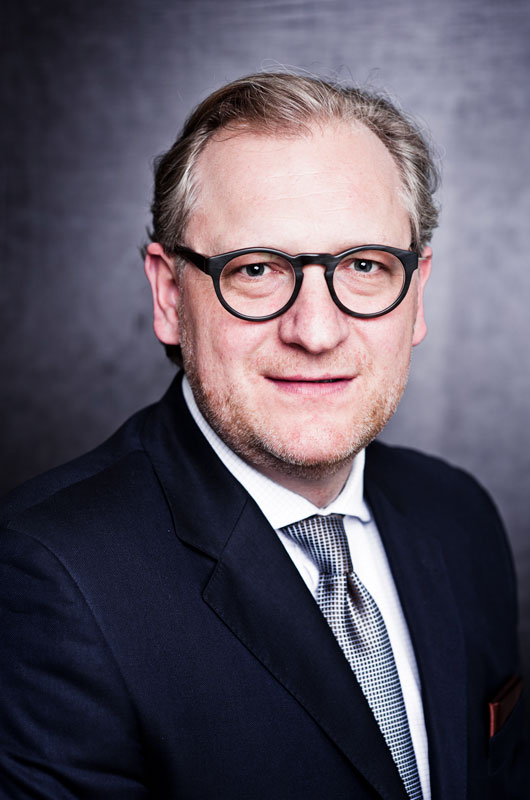 Porträt Prof. Dr. Alexander Wurzer